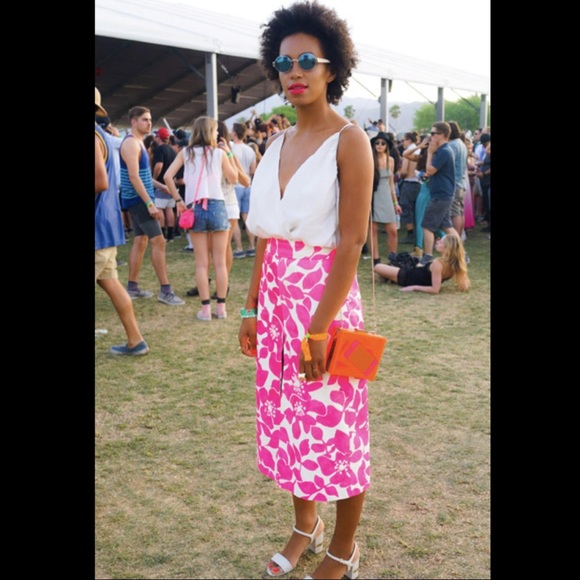 J Crew Leather skirt in Hibiscus Floral, size 00 - Picture 6 of 6